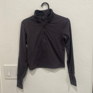 1/4 zip long sleeve crop